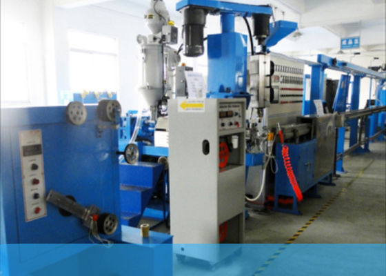 Kimyasal Köpük 15HP Koaksiyel Tel Ekstruder Makinesi Kablo Üretim Hattı