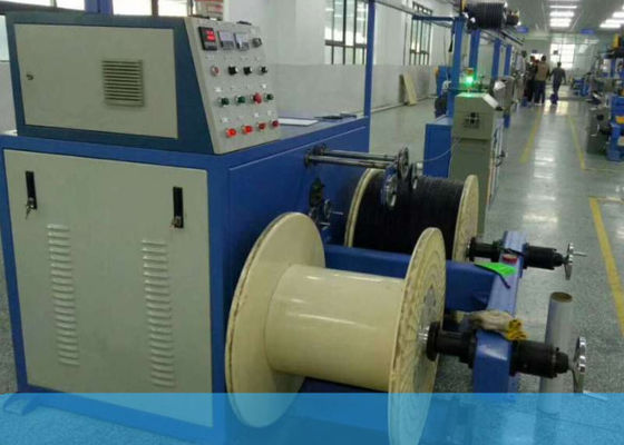 Halojen Olmayan 12mm Plastik Tel Yapma Makinesi PVC Kablo Ekstrüzyon Hattı